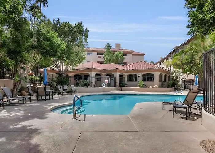 Biltmore Bliss Desert Retreat! Apartment Phoenix